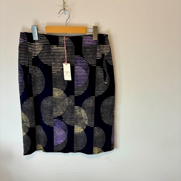 White Stuff Shapely Pencil Skirt, Black w/ Purple Yellow Grey NWT, SZ 8 - Picture 3 of 8